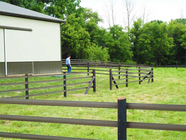 Flex Fence, Brown - A Closer Look